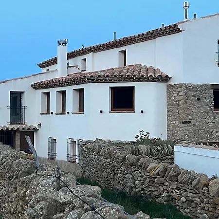 منزل ريفي Masia El Nido